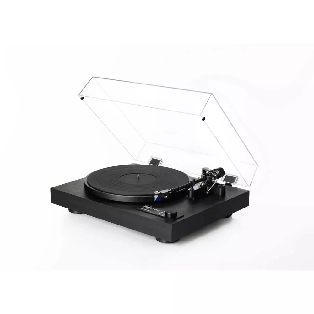 DUAL CS618Q  GIRADISCOS BLACK